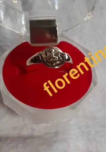 Anillo placa letra L - Joyería La Filigrana Trujillo