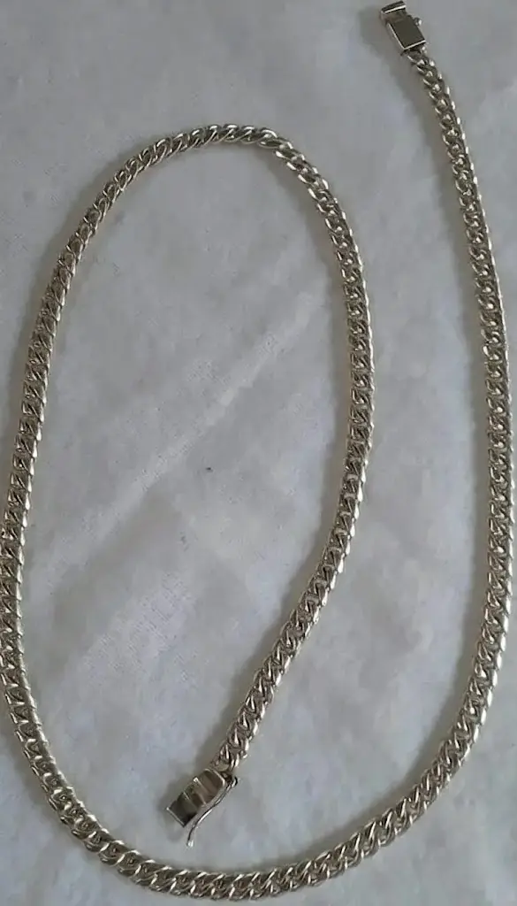 Cadena de Plata  9.50 de modelo  lomo corvina. - Joyería La Filigrana Trujillo