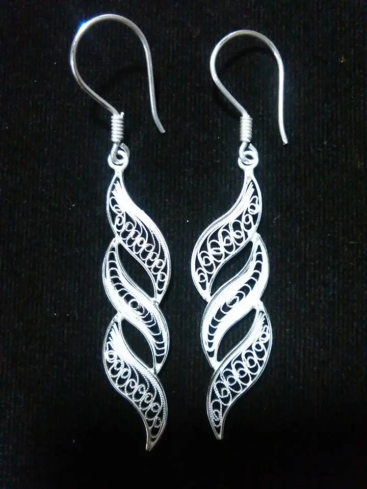 Aretes de plata en filigrana hoja - Joyería La Filigrana Trujillo