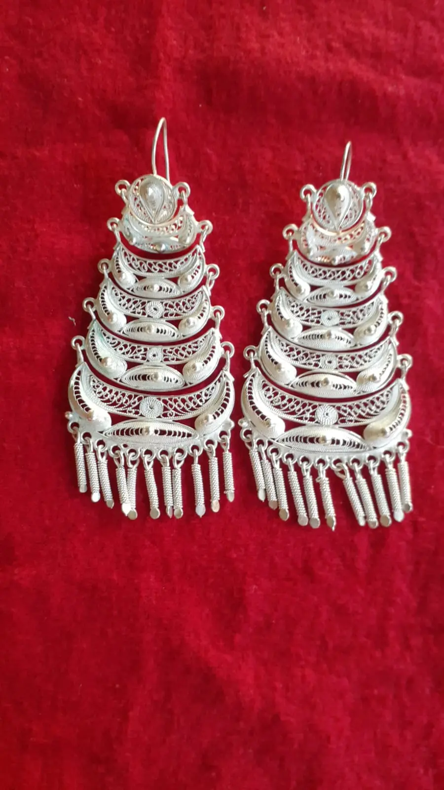 Aretes  de plata modelo llorona en filigrana - Joyería La Filigrana Trujillo